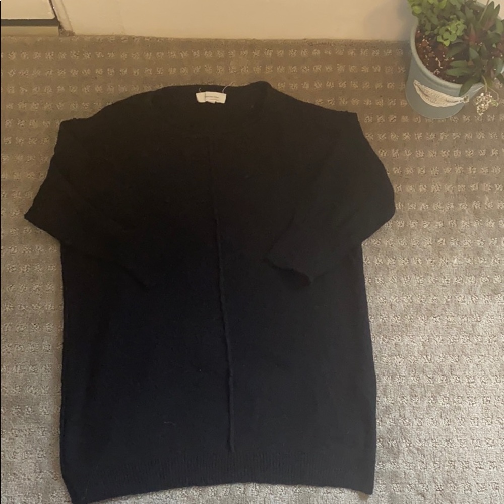 Black light sweater by Two from Vince Camuto